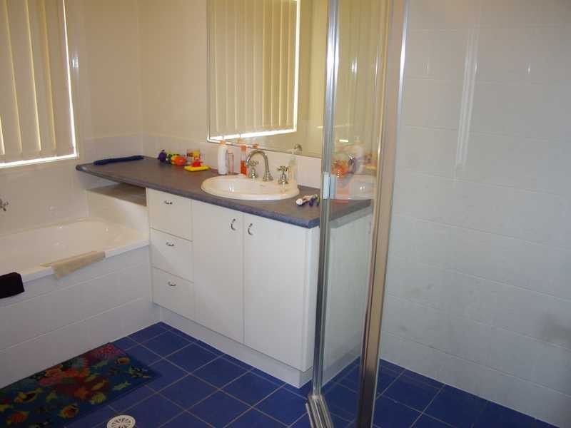 2 Ben Court, Yamanto QLD 4305