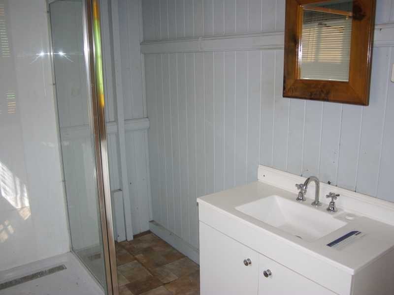 50 Dudleigh Street, North Booval QLD 4304