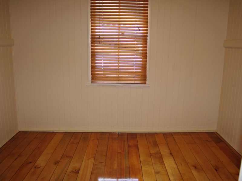 50 Dudleigh Street, North Booval QLD 4304