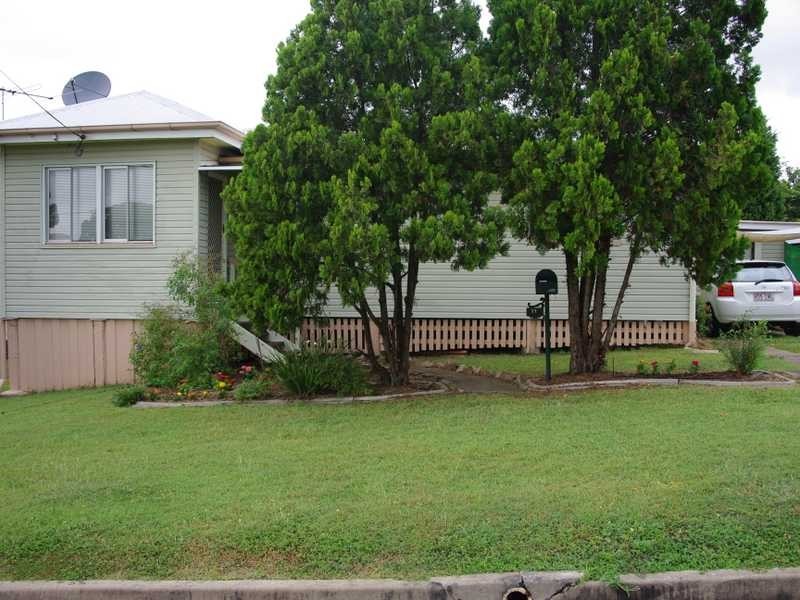 11 Idolwood Street, Eastern Heights QLD 4305