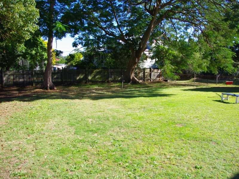 3 Cook Street, East Ipswich QLD 4305