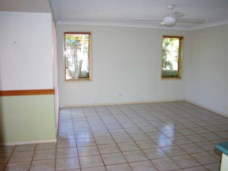 Yamanto QLD 4305