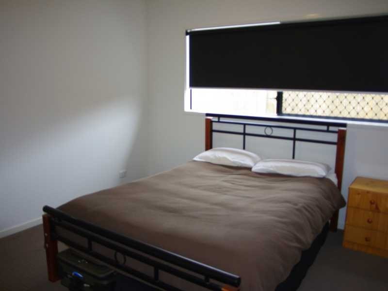 33 Trinity Crescent, Augustine Heights QLD 4300