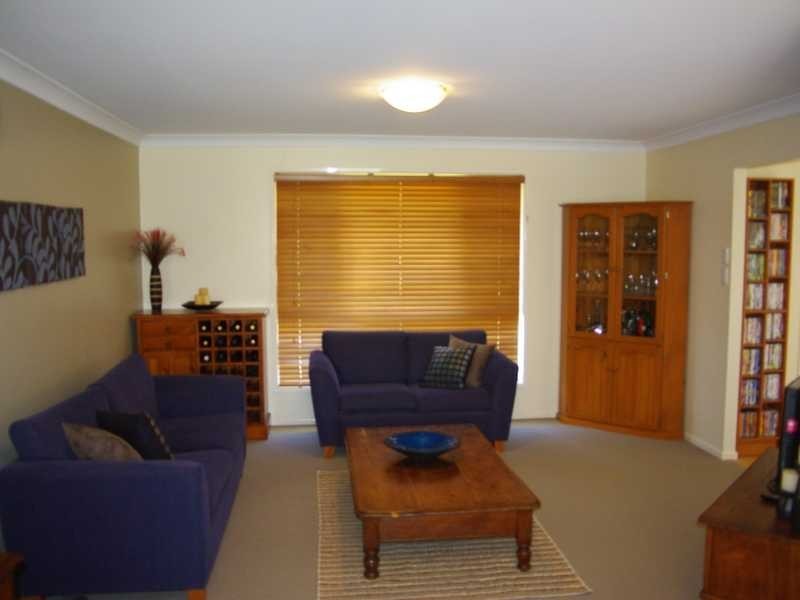 4 Le Prix Court, Yamanto QLD 4305