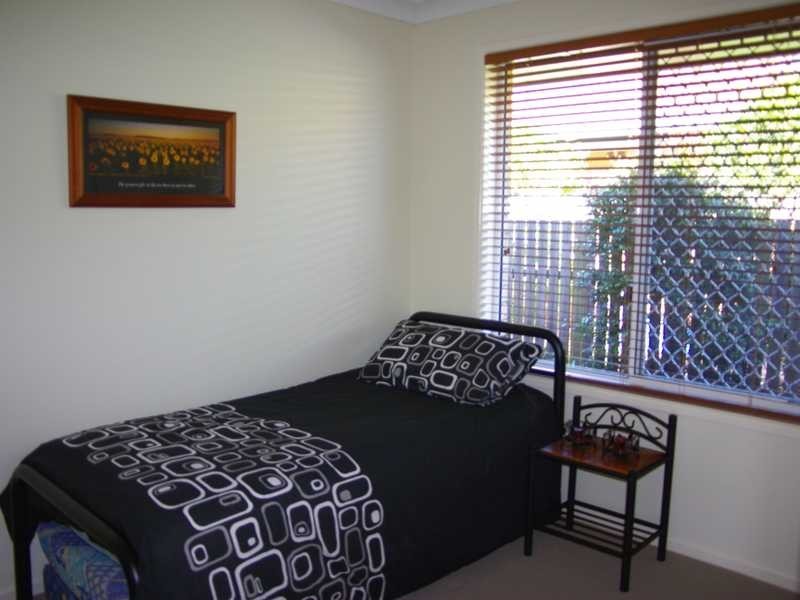 4 Le Prix Court, Yamanto QLD 4305