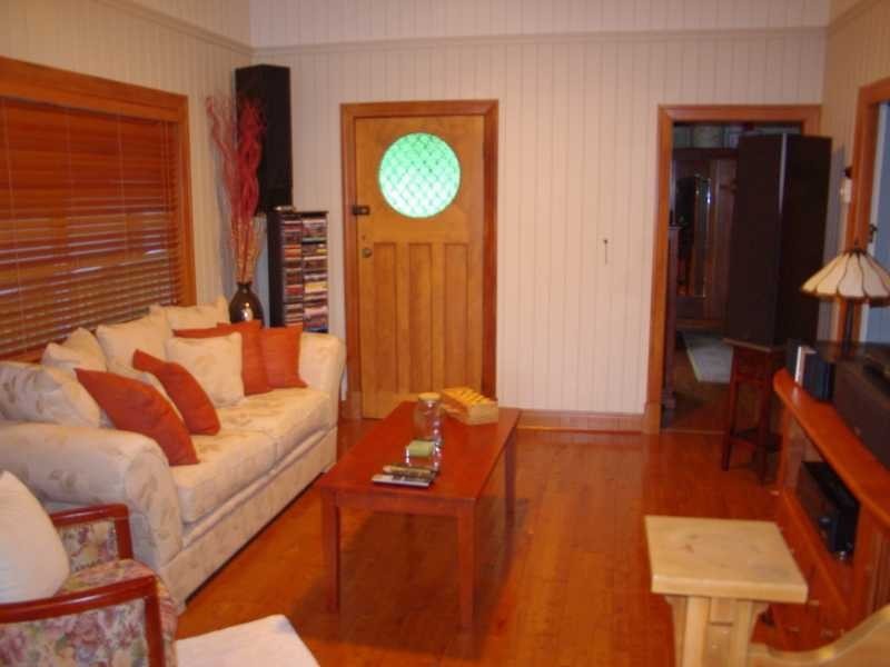 11 Martin Street, Woodend QLD 4305