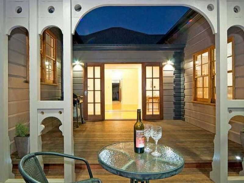 32 Quarry Street, Ipswich QLD 4305