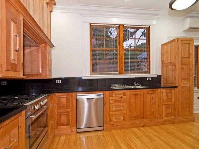 32 Quarry Street, Ipswich QLD 4305