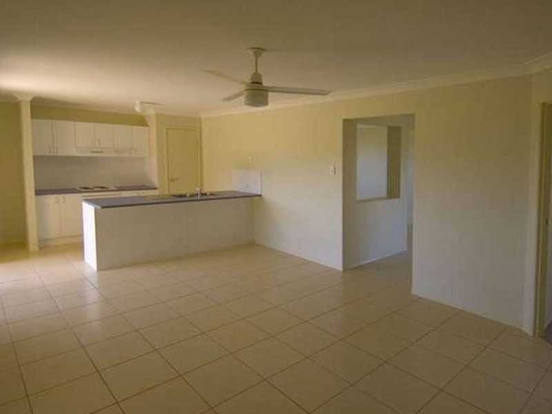 16 Explorer Street, Raceview QLD 4305