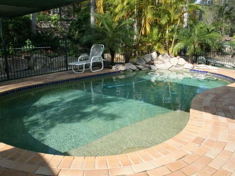 14 Lewis Drive, Chuwar QLD 4306