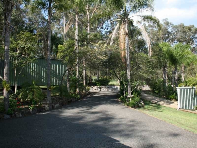 14 Lewis Drive, Chuwar QLD 4306