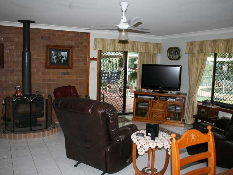 14 Lewis Drive, Chuwar QLD 4306