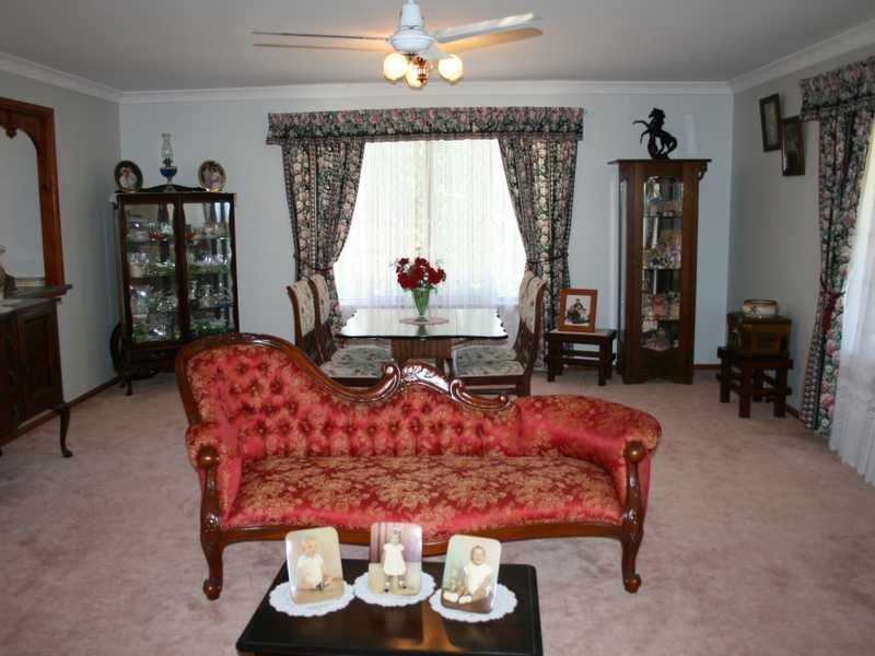 14 Lewis Drive, Chuwar QLD 4306