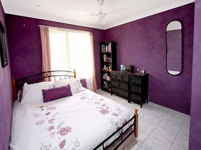 8 Oregon Close, Yamanto QLD 4305