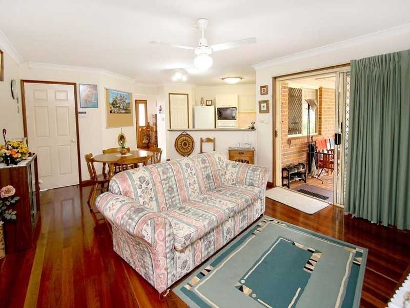 9 Oriole Close, Flinders View QLD 4305