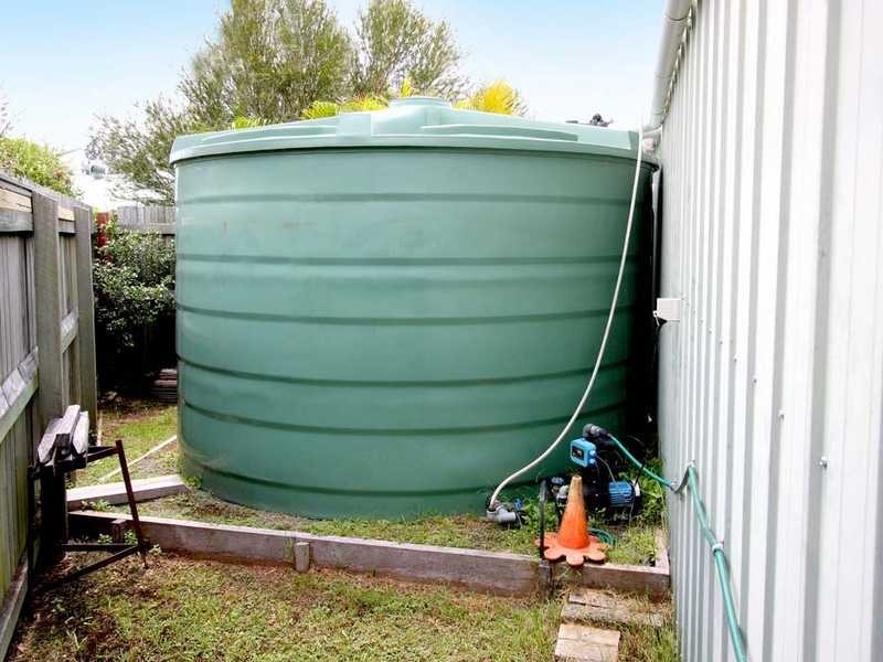 9 Oriole Close, Flinders View QLD 4305