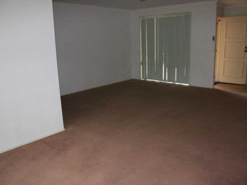 19 Quando Close, Yamanto QLD 4305