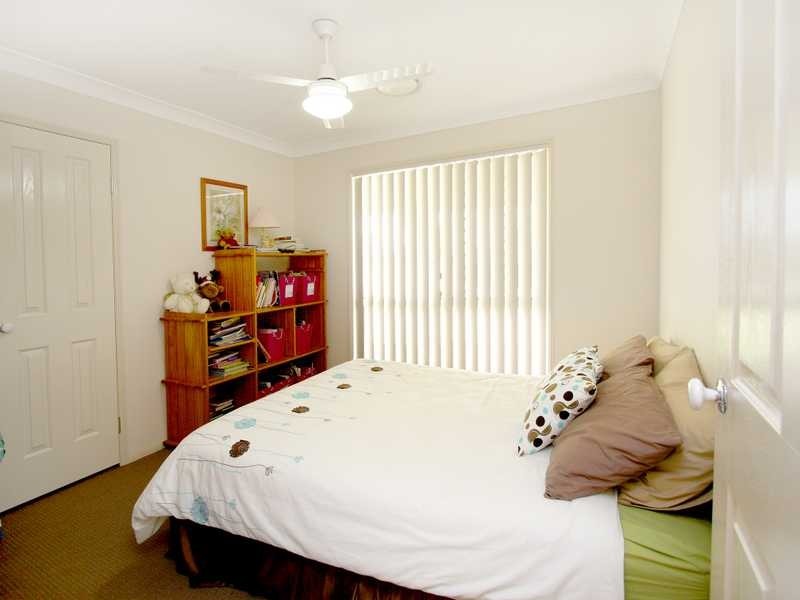 1 Appaloosa Place, Pine Mountain QLD 4306