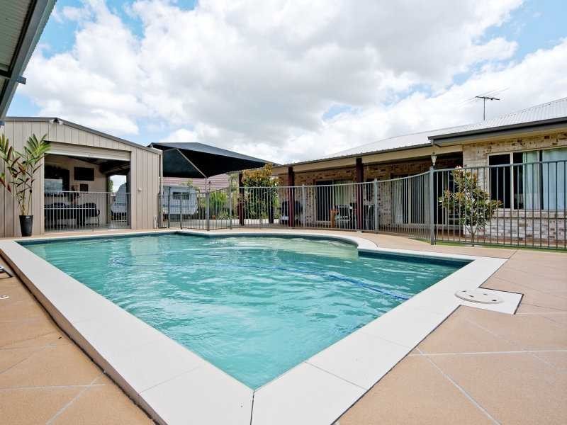 12 McQueen Court, Flinders View QLD 4305