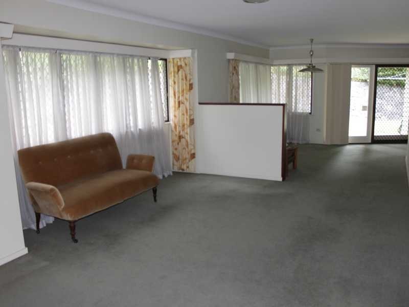 7 Walker Street, Ipswich QLD 4305