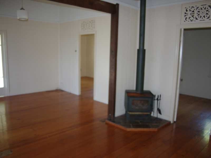 36 Liverpool Street, North Ipswich QLD 4305