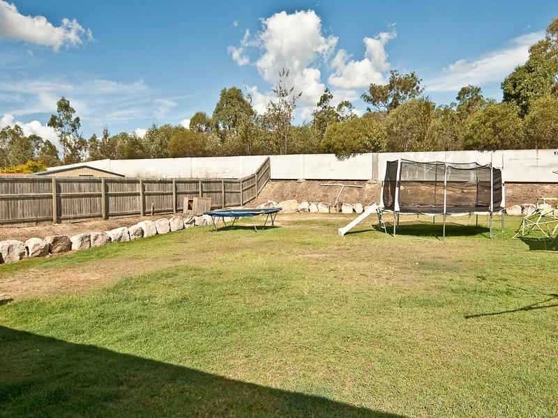 Flinders View QLD 4305