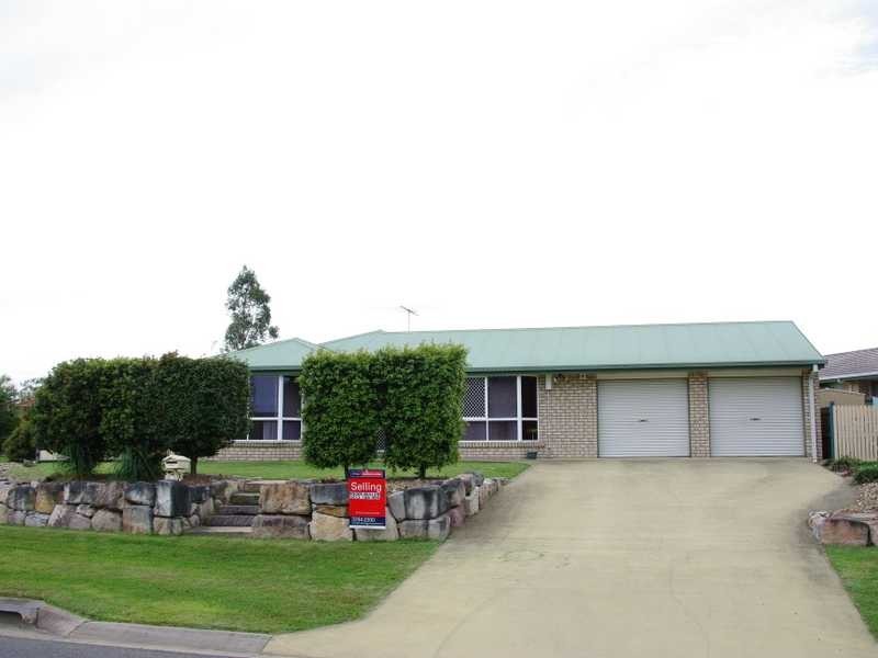 15 Jonquil Circuit, Flinders View QLD 4305