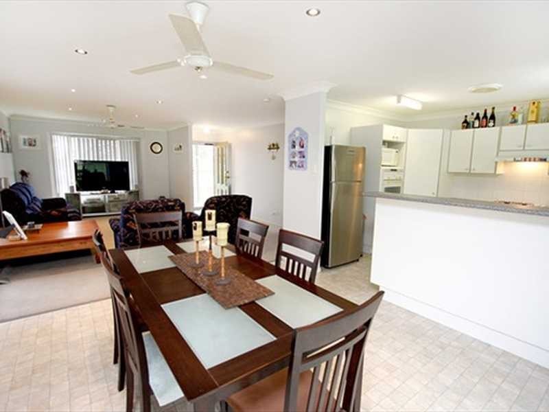 Flinders View QLD 4305