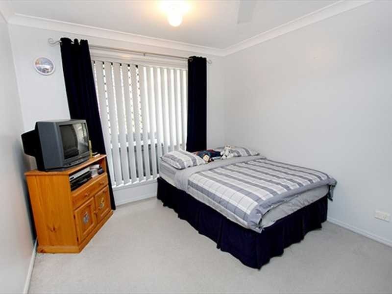 Flinders View QLD 4305