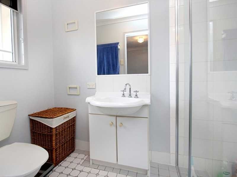 Flinders View QLD 4305