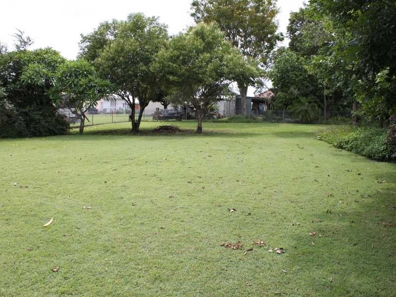 45 Dudleigh Street, North Booval QLD 4304