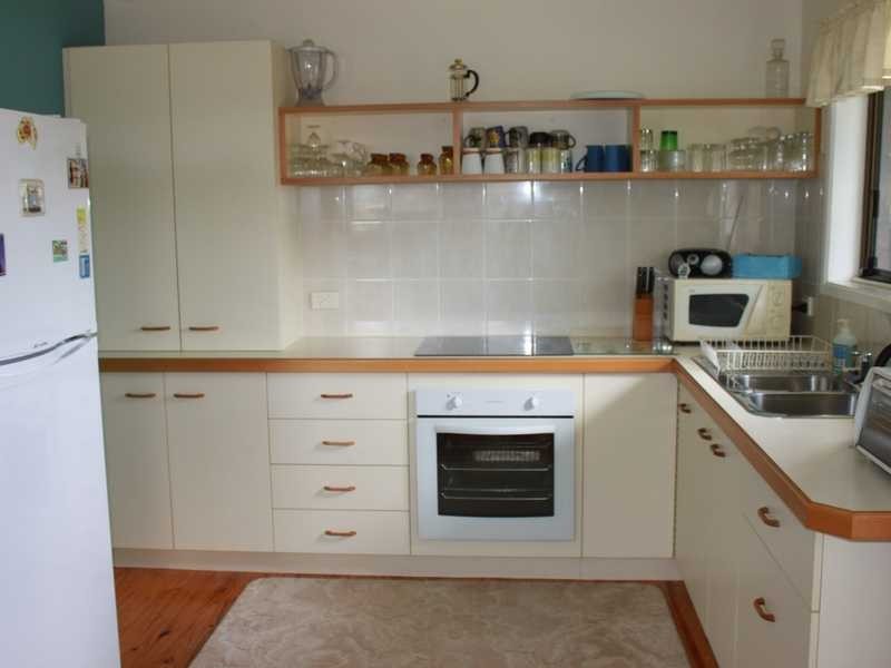 64 River Road, Bundamba QLD 4304