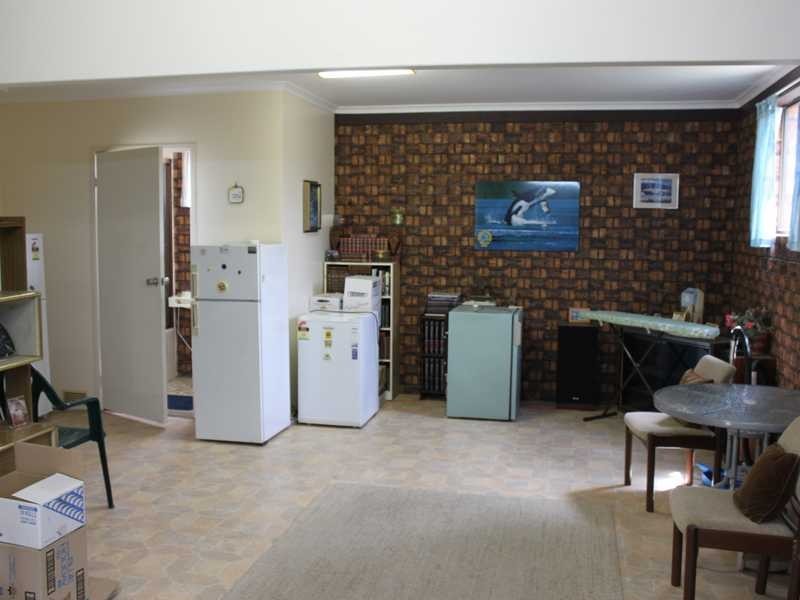 64 River Road, Bundamba QLD 4304