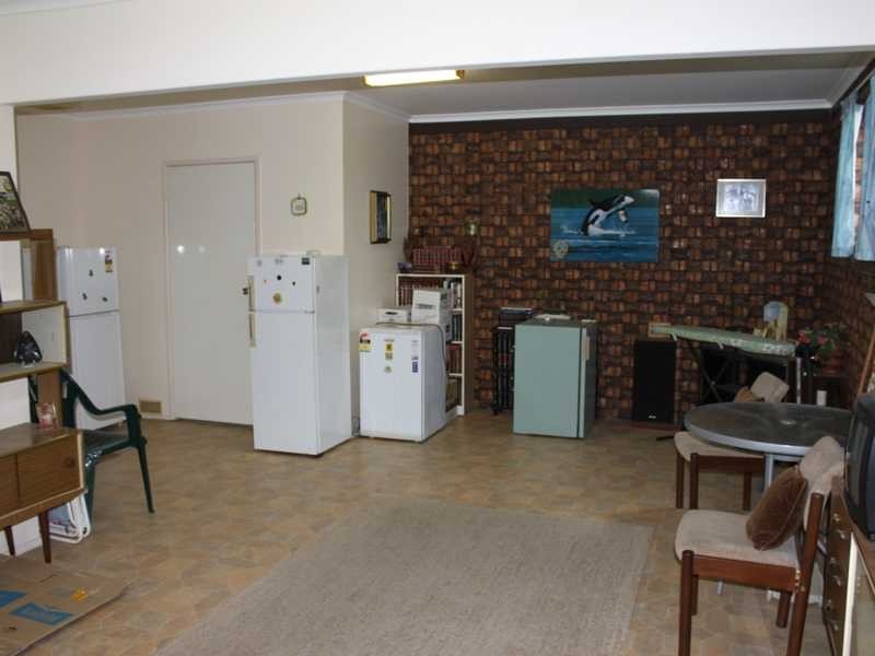 64 River Road, Bundamba QLD 4304