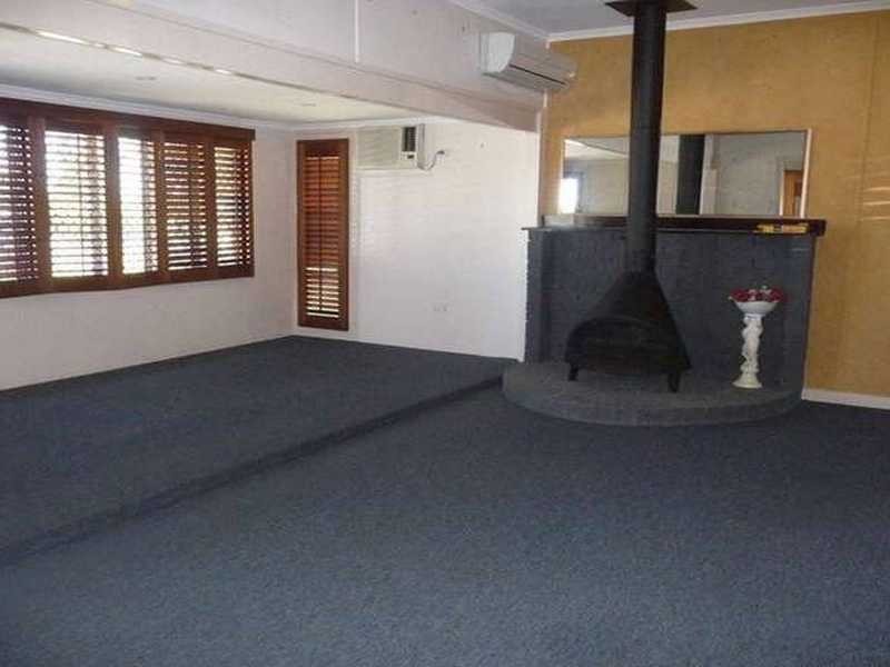 7 McGill Street, Raceview QLD 4305