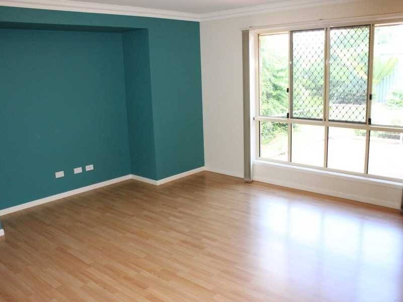 16 Cassinia Place, Flinders View QLD 4305