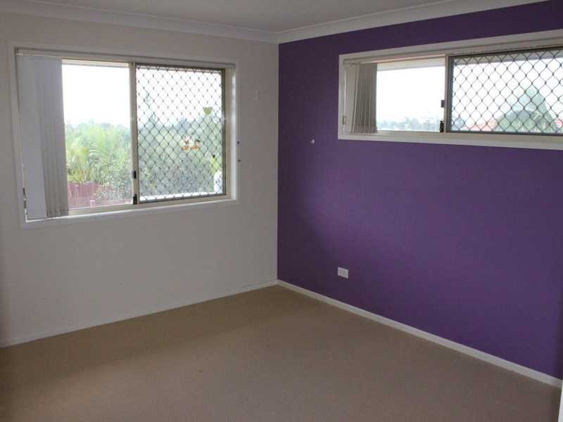 16 Cassinia Place, Flinders View QLD 4305