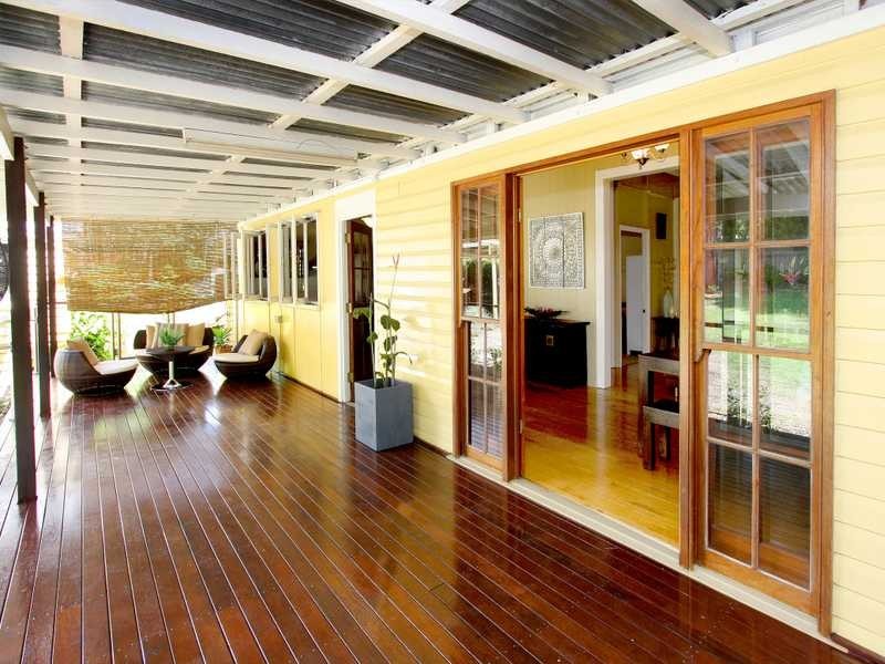 52 Chermside Road, Eastern Heights QLD 4305
