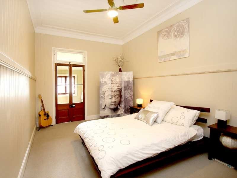 52 Chermside Road, Eastern Heights QLD 4305