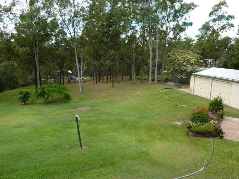 339 Mt Crosby Rd, Chuwar QLD 4306