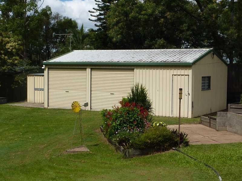 339 Mt Crosby Rd, Chuwar QLD 4306