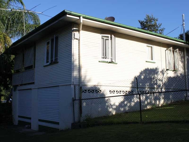 3 John Street, Bundamba QLD 4304