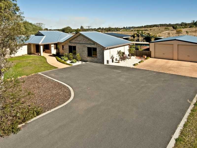 103 Mahons Road, Pine Mountain QLD 4306