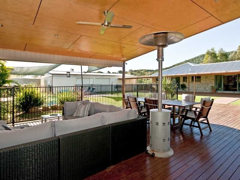 103 Mahons Road, Pine Mountain QLD 4306