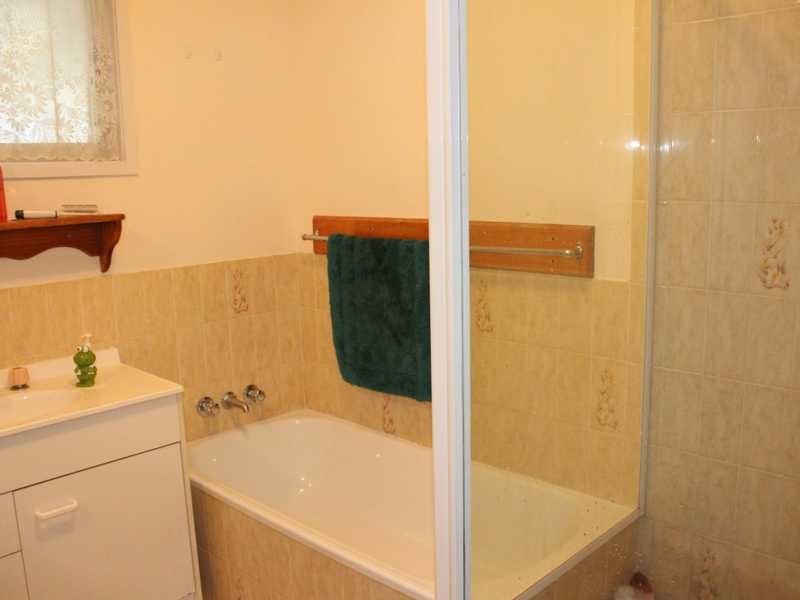 40 Beechwood Drive, Yamanto QLD 4305