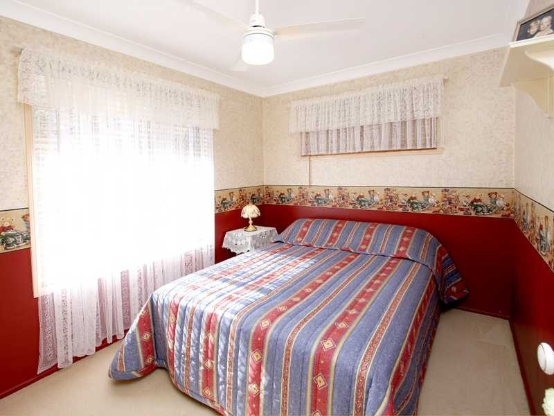 5 Sheppey Place, Yamanto QLD 4305