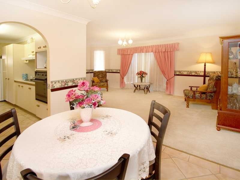 5 Sheppey Place, Yamanto QLD 4305