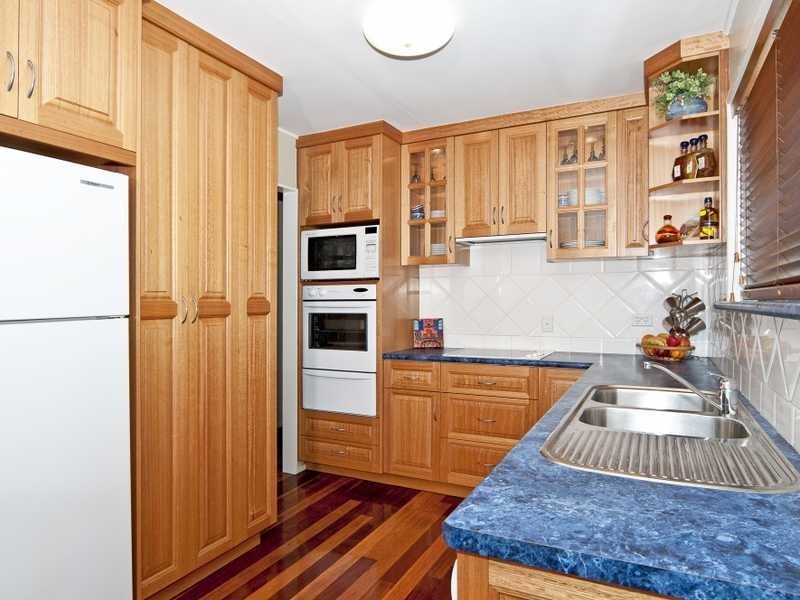 15 Olive Street, Raceview QLD 4305