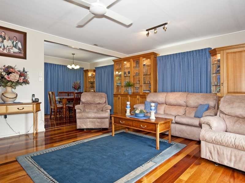 15 Olive Street, Raceview QLD 4305
