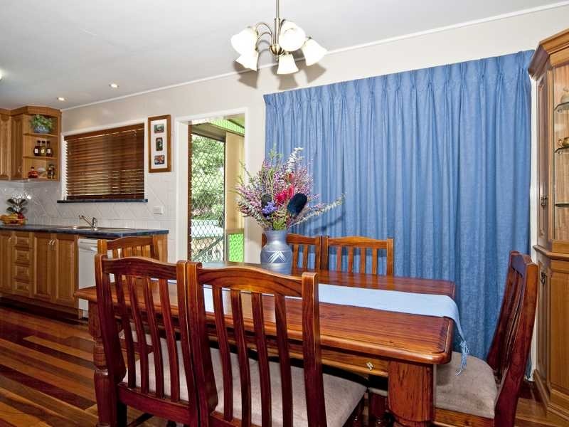 15 Olive Street, Raceview QLD 4305